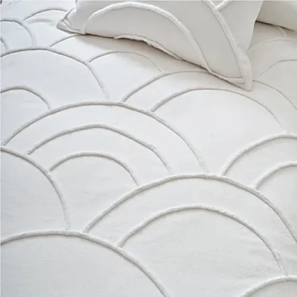 Dormify Andie Arched Tufted Comforter & Sham Set Size Twin / Twin XL